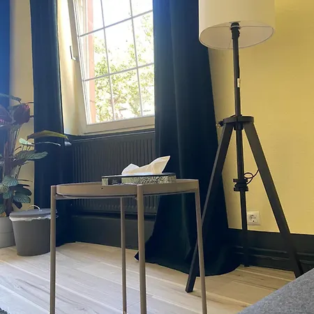 アパート Dom Aparts *