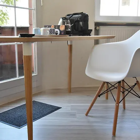 Dom Aparts Apartamento Colonia