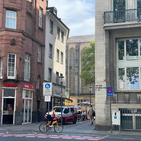 Lägenhet Dom Aparts